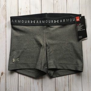 Under Armour compressions 🌟BRAND NEW 🌟